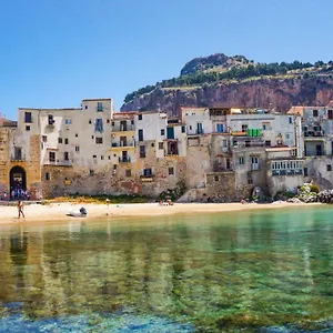 Kasamare , Cefalu Italy