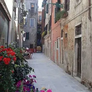 Ca' San Silvestro 2 Terrazze Nel Cuore Di , Venice Italy